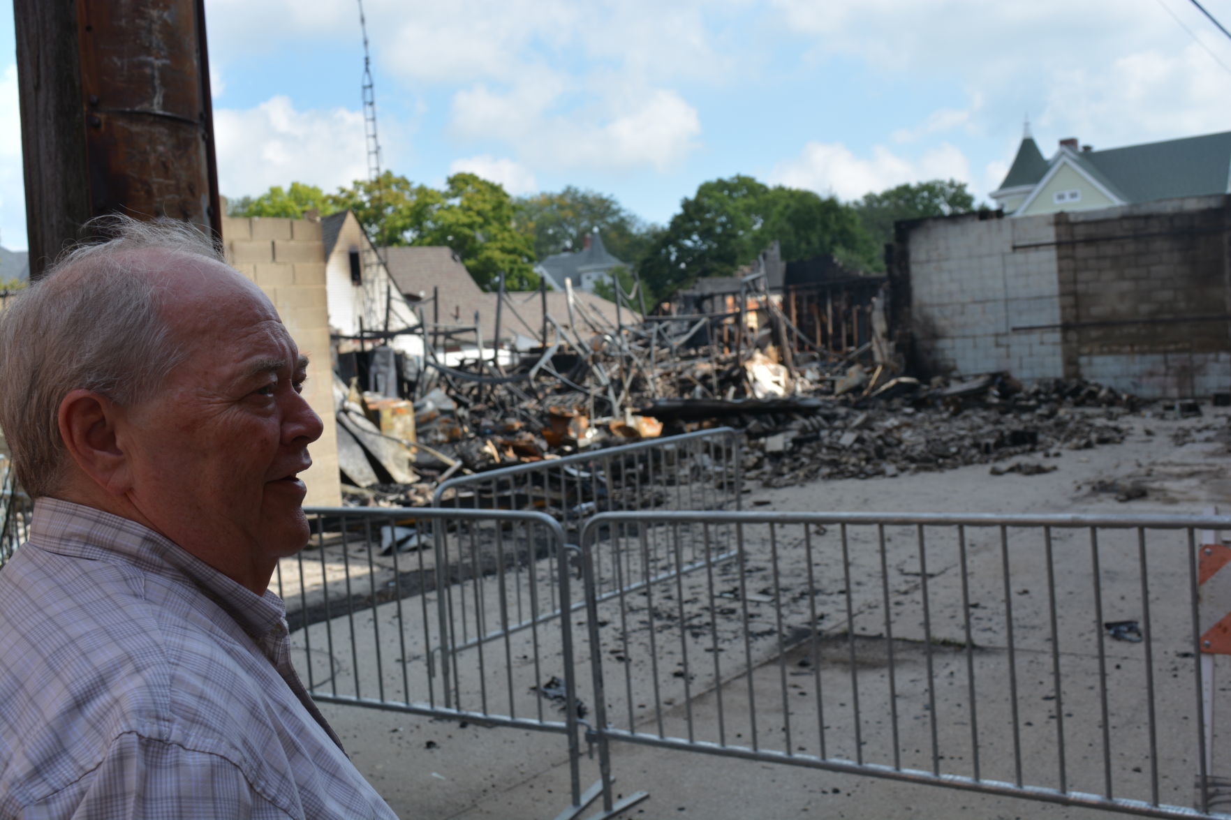 Pontiac Fire I